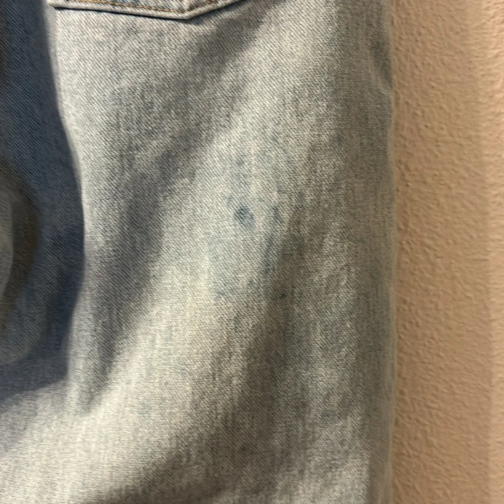 Wrangler light wash straight leg jeans size 32X32